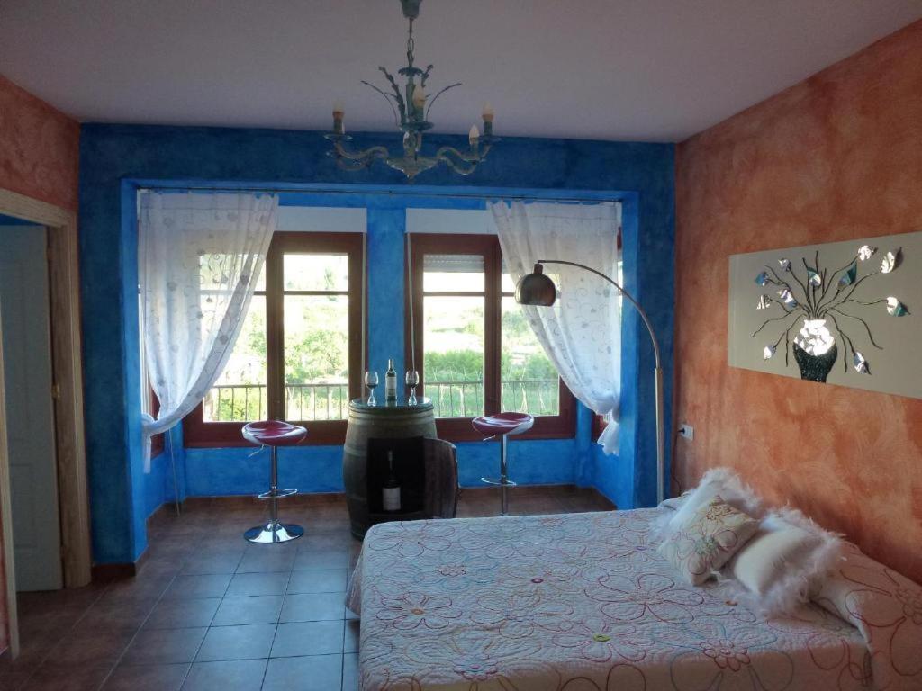 Hostal A La Sombra Del Laurel Наваррете Экстерьер фото
